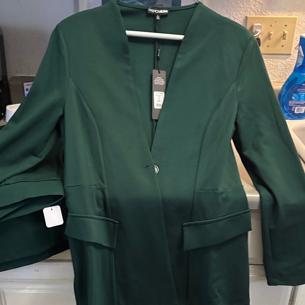 Fashion Nova Women's Emerald Blazer